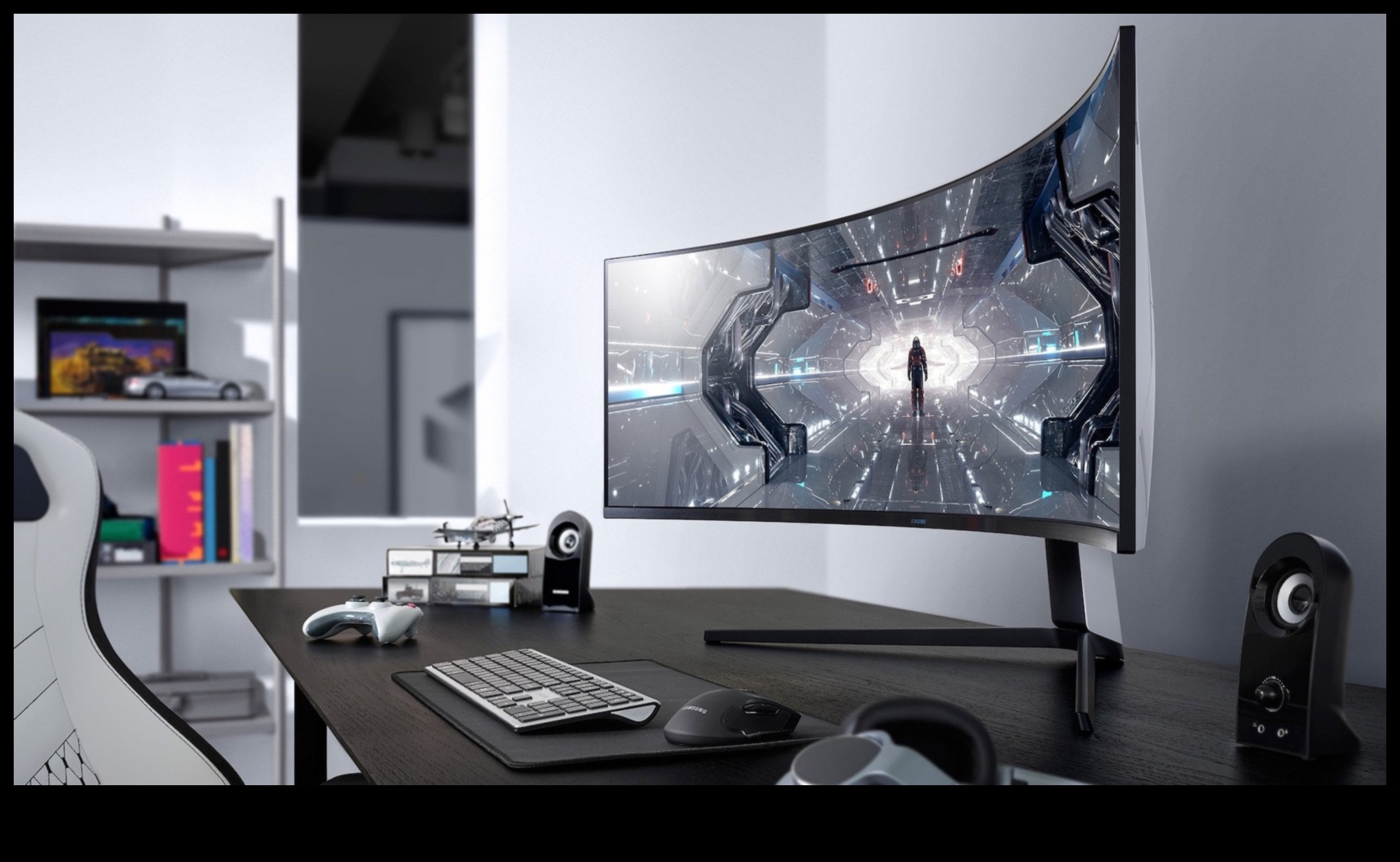 Maeștri multitasking: monitoare pentru muncă și joacă