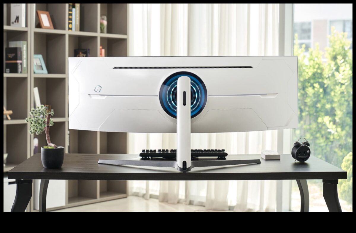 Maeștri multitasking: monitoare pentru muncă și joacă